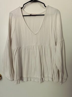 SO White Ribbed V-Neck Peplum Tunic